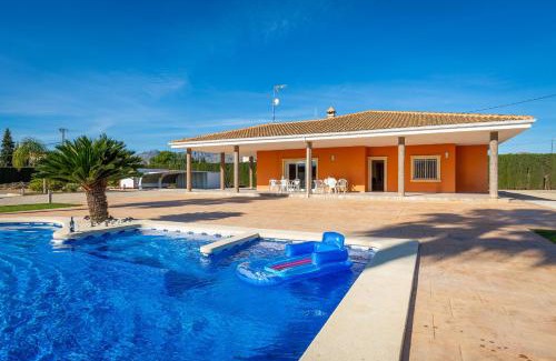 Crevillente Villa | Fidalsa Dom Perignon