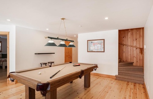 Fiddler Lake Resort Chalet De Ski | Fiddler Lake Resort Chalet 73 Deer with pool