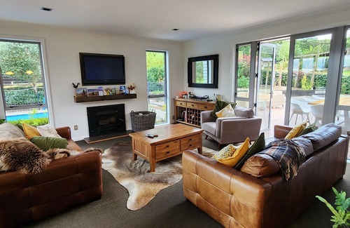 Cambridge Maison | Field Days Accommdation