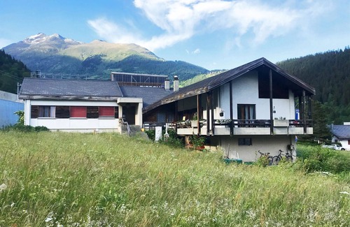 Fiesch Appartement | Fifinhaus 1. OG Süd by Interhome