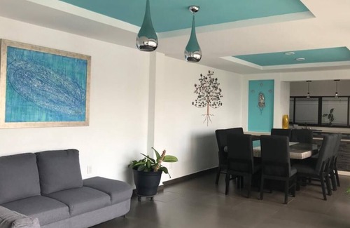 Tupataro Maison | Cinquième famille Nasly