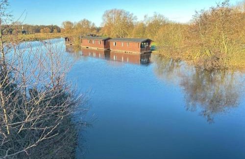 Smallburgh Location De Bateaux | Filby Broads Lodge Houseboat
