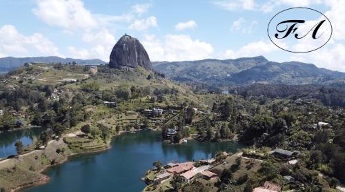 Guatape Maison | Finca Alejandria