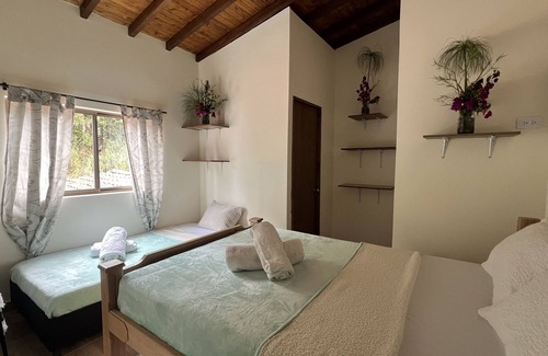 Girardota Lit Et Petit-Déjeuner | Finca Bienestar Hotel | The Medellin Retreat