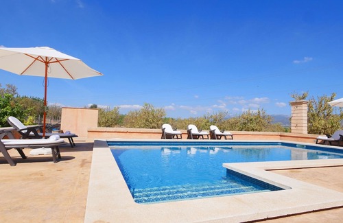 Santa Eugenia Villa | Finca "Cas General" avec vue sur la montagne, piscine, A/C, WLAN, terrasse, balcon et jardin