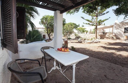 El Pozo de los Frailes Villa | Finca 'Casa Parque Natural 2 - 5' avec vue sur les montagnes, piscine et Wi-Fi.