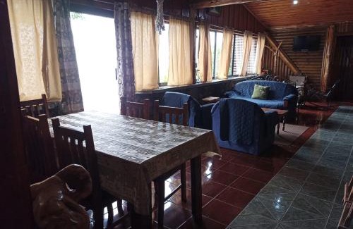 Roble Chalet De Ski | Finca Colibrí Casa de campo