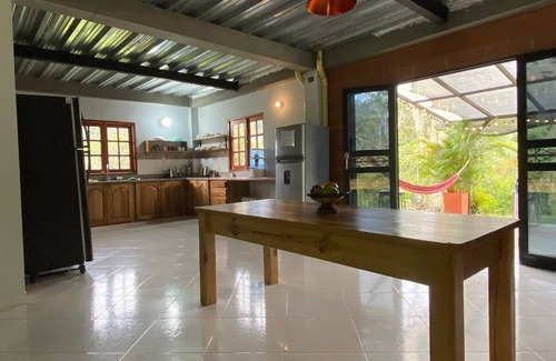 San Rafael Maison | Finca con Piscina en San Rafael a 1 Minuto del rio con Wifi Para 6 a 12 Personas