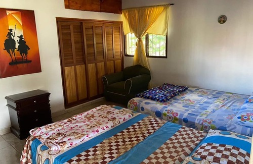 Guatape Maison | Finca el paraíso a special place to rest, wifi, kiosk, children's playground.