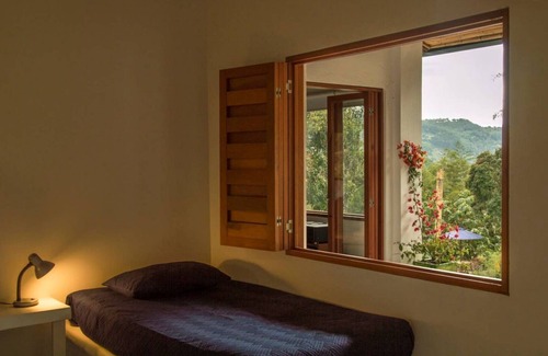 La Vega Maison | FINCA QUEBRADAHONDA Vivez-le en vert naturel!