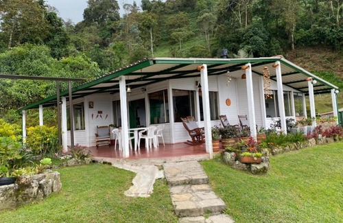 Sasaima Maison | FINCA SANTAMARIA DE AGUABLANCA VEREDA SANTA INES SINAI BAJO
