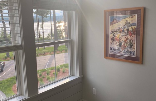 Laconia Maison | Find peace and get centered at Midpoint on Paugus Bay, Lake Winnipesaukee, NH.