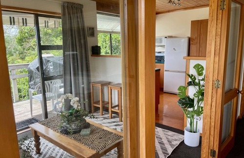 Lake Tarawera Maison | Si la paix est ce que vous cherchez, vous la trouverez ici!
