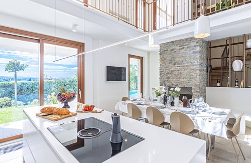 Neive Villa | Belle villa contemporaine avec piscine et vue sur les vignobles! - Villa Bianca