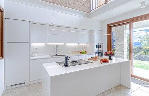 Neive Villa | Belle villa contemporaine avec piscine et vue sur les vignobles! - Villa Bianca