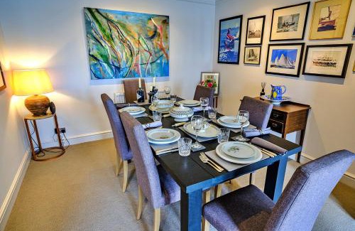 Burnham-on-Crouch Appartement | Finest Retreats - Kings Wharf - Luxury Riverside Home
