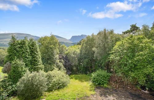 Torlundy Maison | Finest Retreats - The Logs