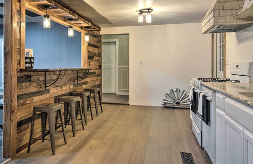 Etna Maison | Finger Lakes Home ~ 18 Mi to Cornell University!