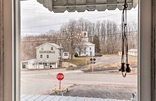Himrod Appartement | Finger Lakes Retreat: 3 Mi to Seneca & Keuka Lake