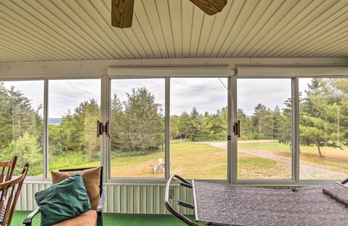 Himrod Maison | Maison sur le lac Seneca avec véranda près de la rampe de mise à l'eau!