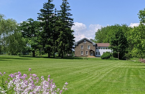 Ovid Maison | Fingerlakes Farm Stay