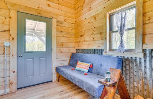 Winona County Maison | Fins and Flowers Lewiston Cabin with Trout Fishing!