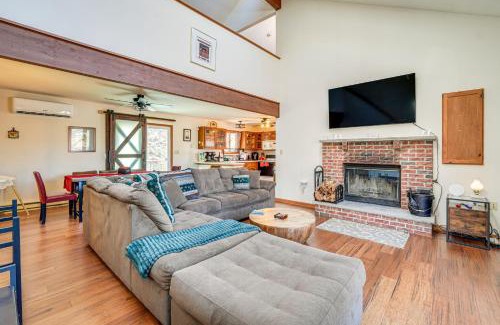 Bushkill Maison | Fire Pit and Gas Grill Charming Poconos Abode!