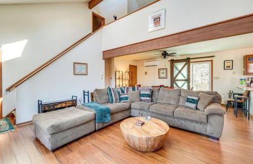 Bushkill Maison | Fire Pit and Gas Grill Charming Poconos Abode!