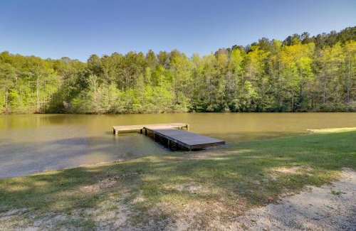 Heflin Maison | Fire Pit and Lake Access Cabin Retreat in Heflin