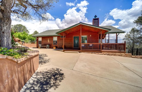 Payson Maison | Fire Pit and Views Falconcrest Cottage in Payson!