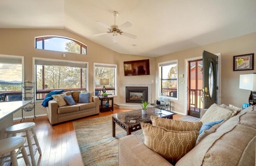 Payson Maison | Fire Pit and Views Falconcrest Cottage in Payson!