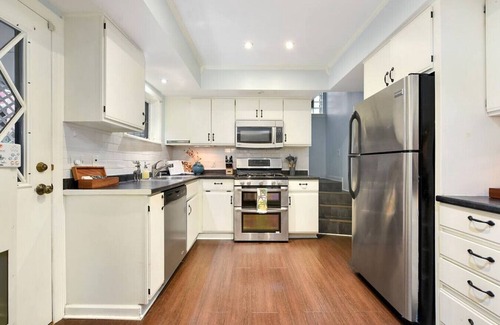 Bloomfield Maison | Fire Pit + Family Friendly + Great Location!