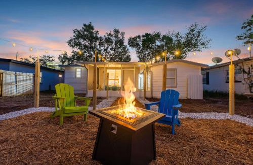 College Park Maison | Fire Pit + Grill + 2MI to DT Orlando