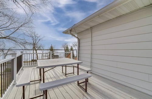 Detroit Lakes Appartement | Fire Pit, Waterfront and Boat Dock Detroit Lake Gem