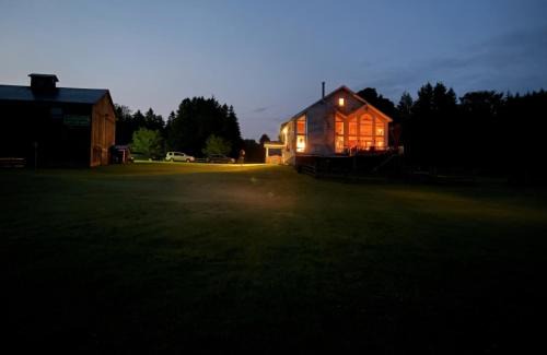 Redfield Maison | Fireball's Lodge