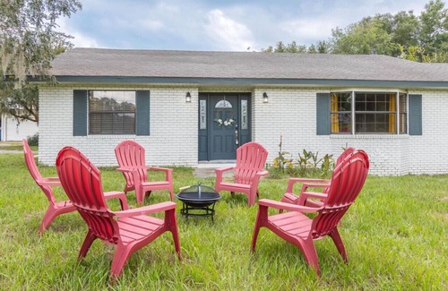 DeLand Appartement | Deland Hideaway: Firepit + Pool Table on 2 acres!
