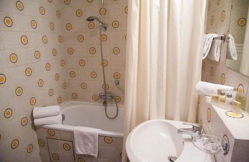 Wijk van de Squares Hôtel | First Euroflat Hotel