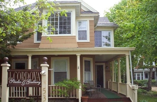 Greenport Appartement | Premier étage de 1905 maison victorienne In The Heart Of Greenport Village