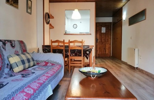 Taull Appartement | First floor apartment with garden - Isard 3