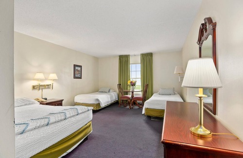 North East Hôtel | First Floor Standard Deluxe Bay View