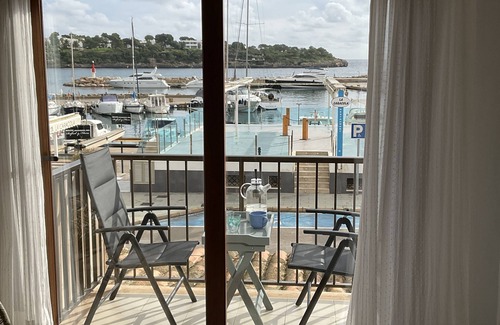 Portopetro Appartement | Appartement en première ligne avec vue sur le port de Portopetro (Santanyí)