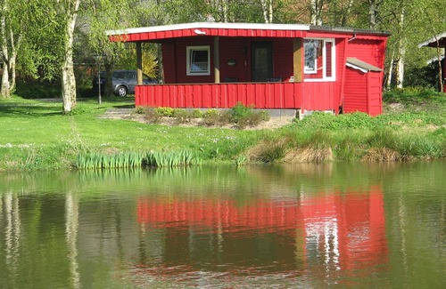 Detern Appartement | Fischerhütte - Ferienhof Am Birkensee, 55125