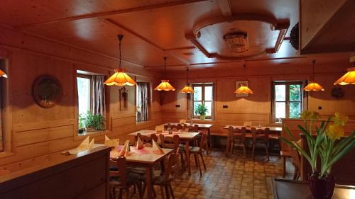 Fahrenzhausen Hôtel | Fischerhof