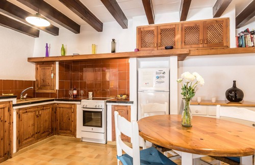 Cala San Vicente Chalet De Ski | Fish 2 last minute offer by Home villas 360