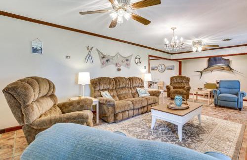 Chauvin Maison | Fish and Explore Serene Home on Bayou Petit Caillou