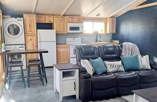Jefferson Maison | Fish Cabin at the Pines