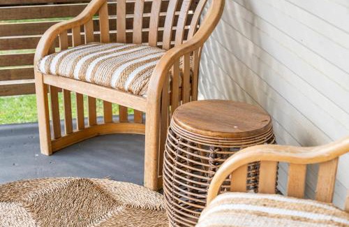 Ulladulla Maison | Fish Cottage Ulladulla - Linen not supplied - 3 bedroom house - sleeps 8 - pet friendly