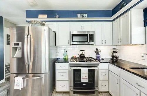 Jamaica Beach Maison | Fish,Crab,Swim on Waterfront Beach House !