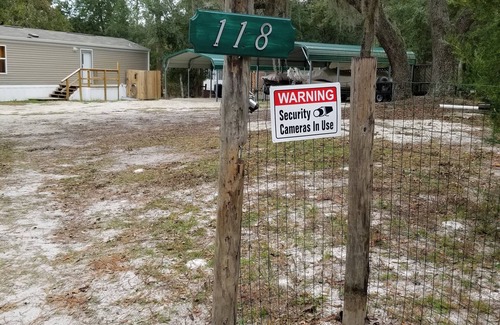 Edgar Maison | Fish from own dock or in Palatka, Visit Ocala National Forest, FU Gators 30+ min