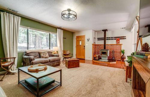 Alta Maison | Fish, Hike and Ski Remote Cabin 30 Mi to Truckee